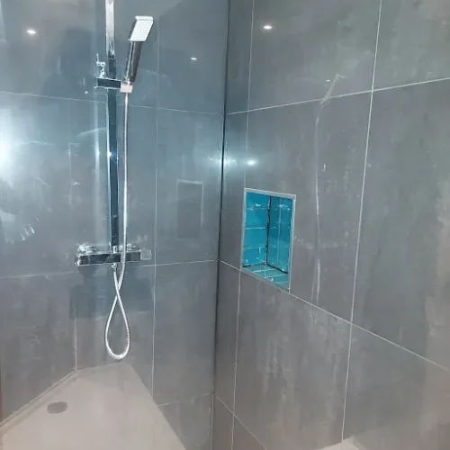 A&F Construction Ltd - Bathroom (5)