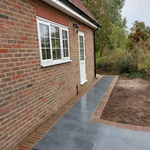 A&F Construction Ltd - Garage (2)